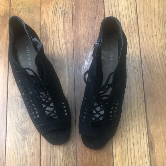 Booties - Picture 8 of 9